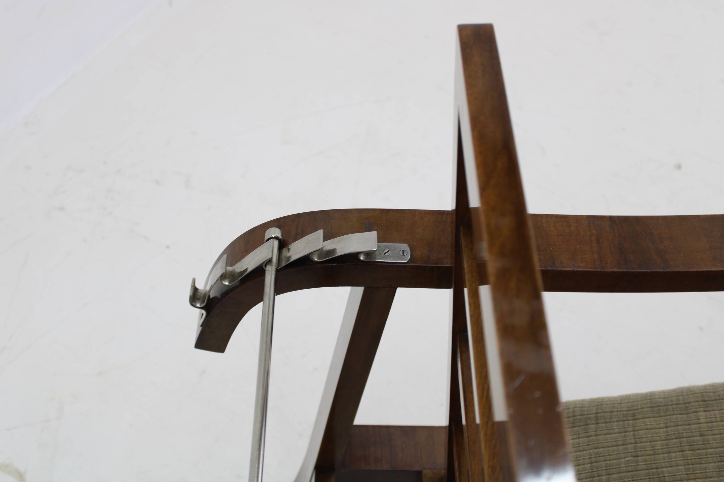 1930s Pair of Art Deco Armchairs in Walnut Finish, Czechoslovakia