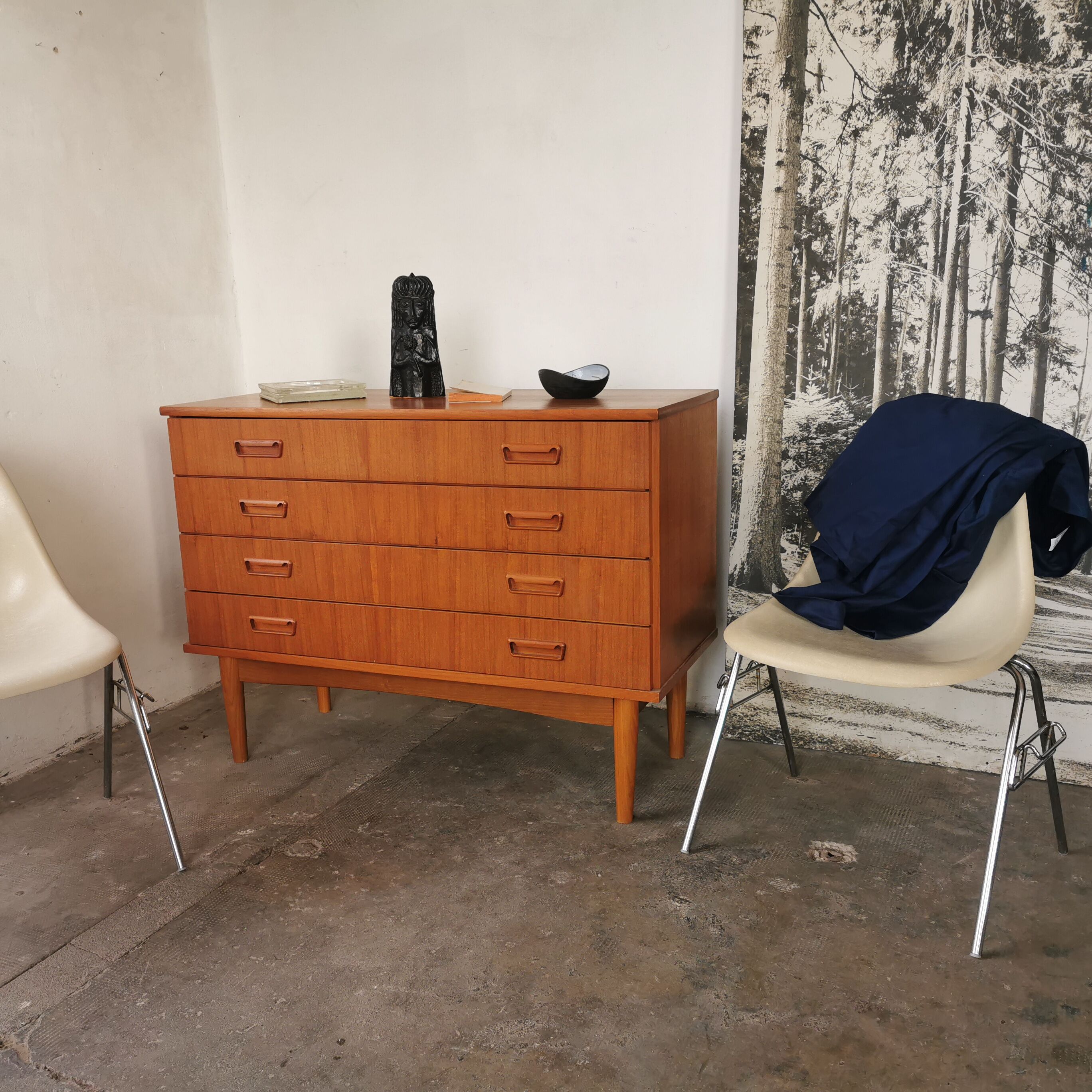 Scandinavian teak chest of drawers 1970