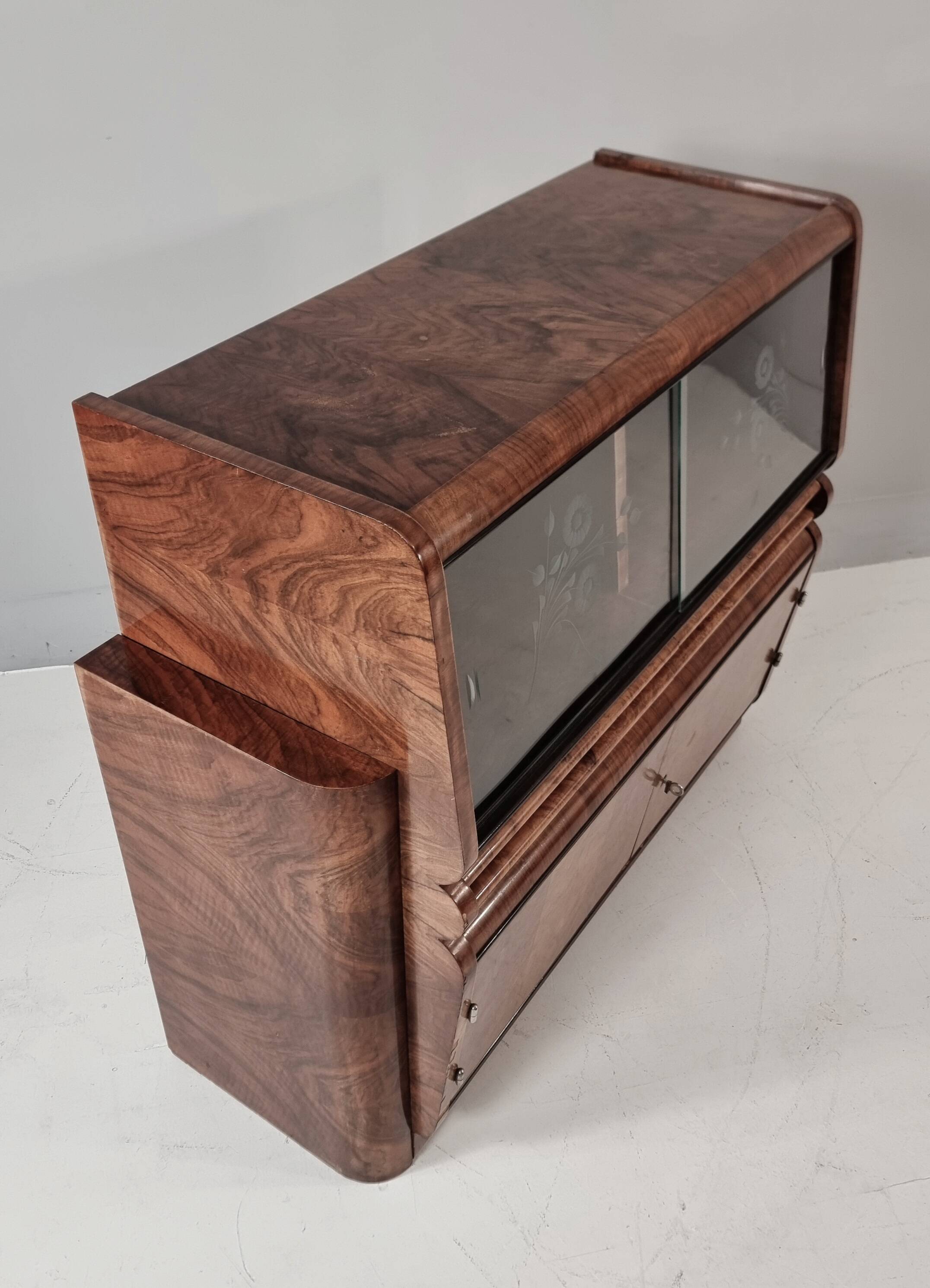 Art Deco Cabinet Bar, 1940s