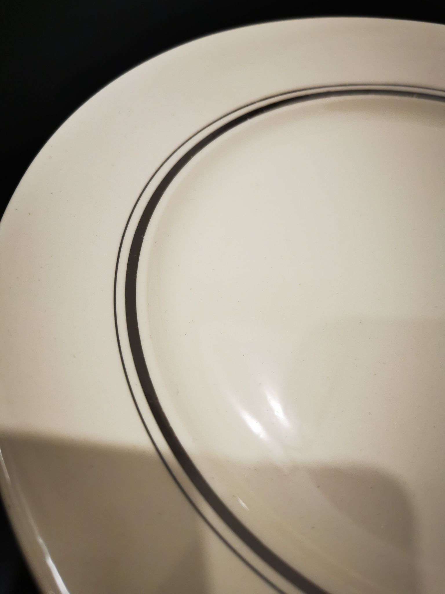 Lot de 6 assiettes plates anciennes liseret argenté