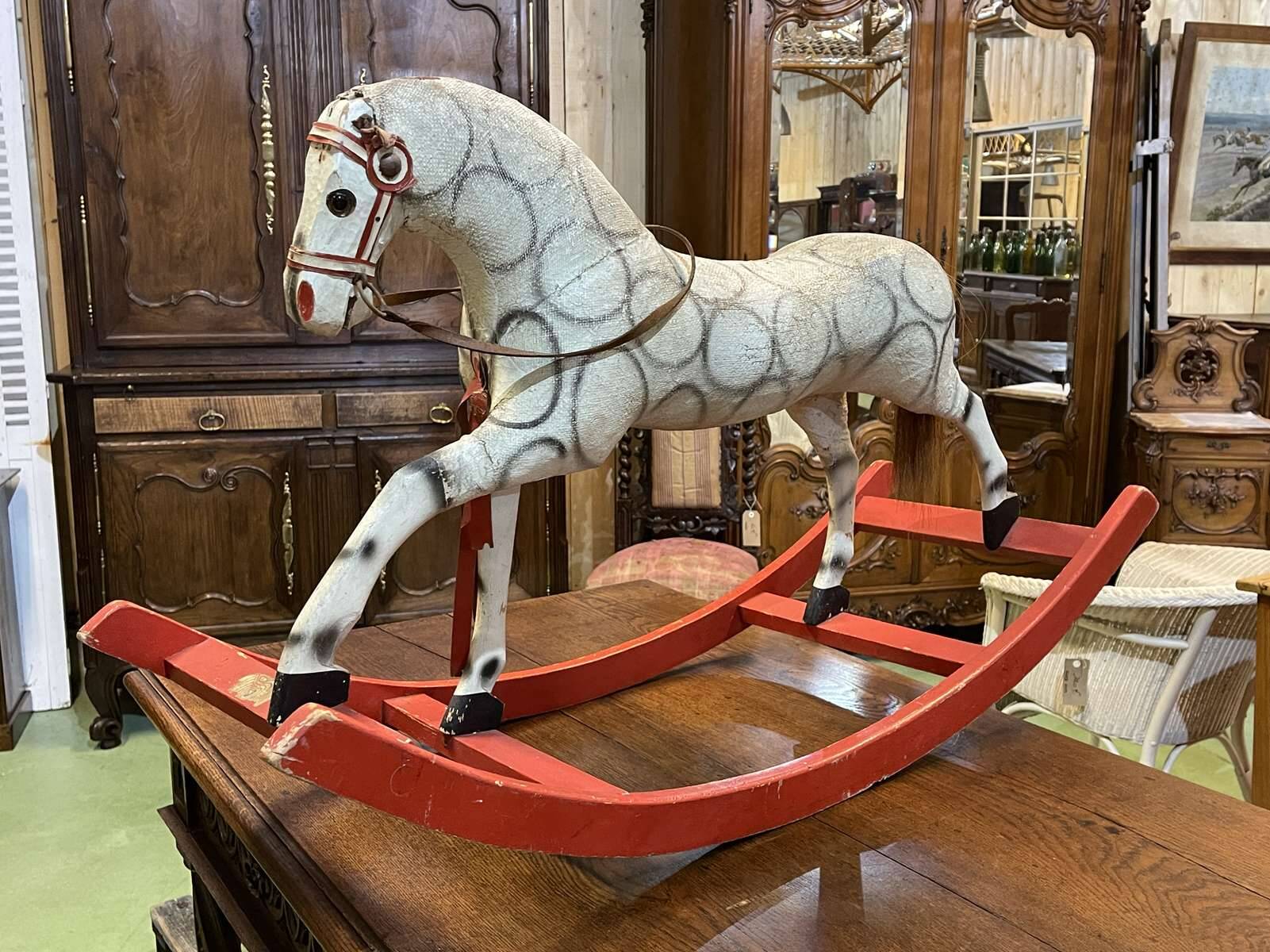 English rocking horse from the early 20th century.