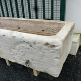 Natural stone trough with ring