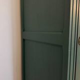 Small Parisian wardrobe