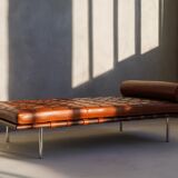 Barcelona day bed by Mies van der Rohe for Knoll - cognac leather