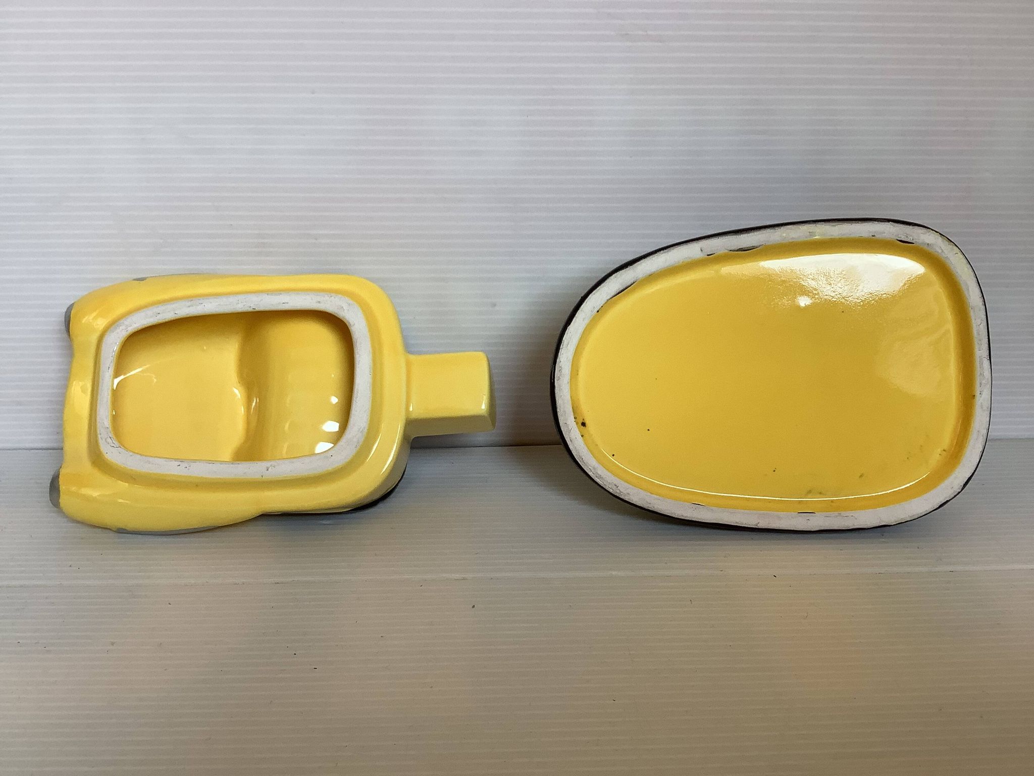 Car bumper ashtray