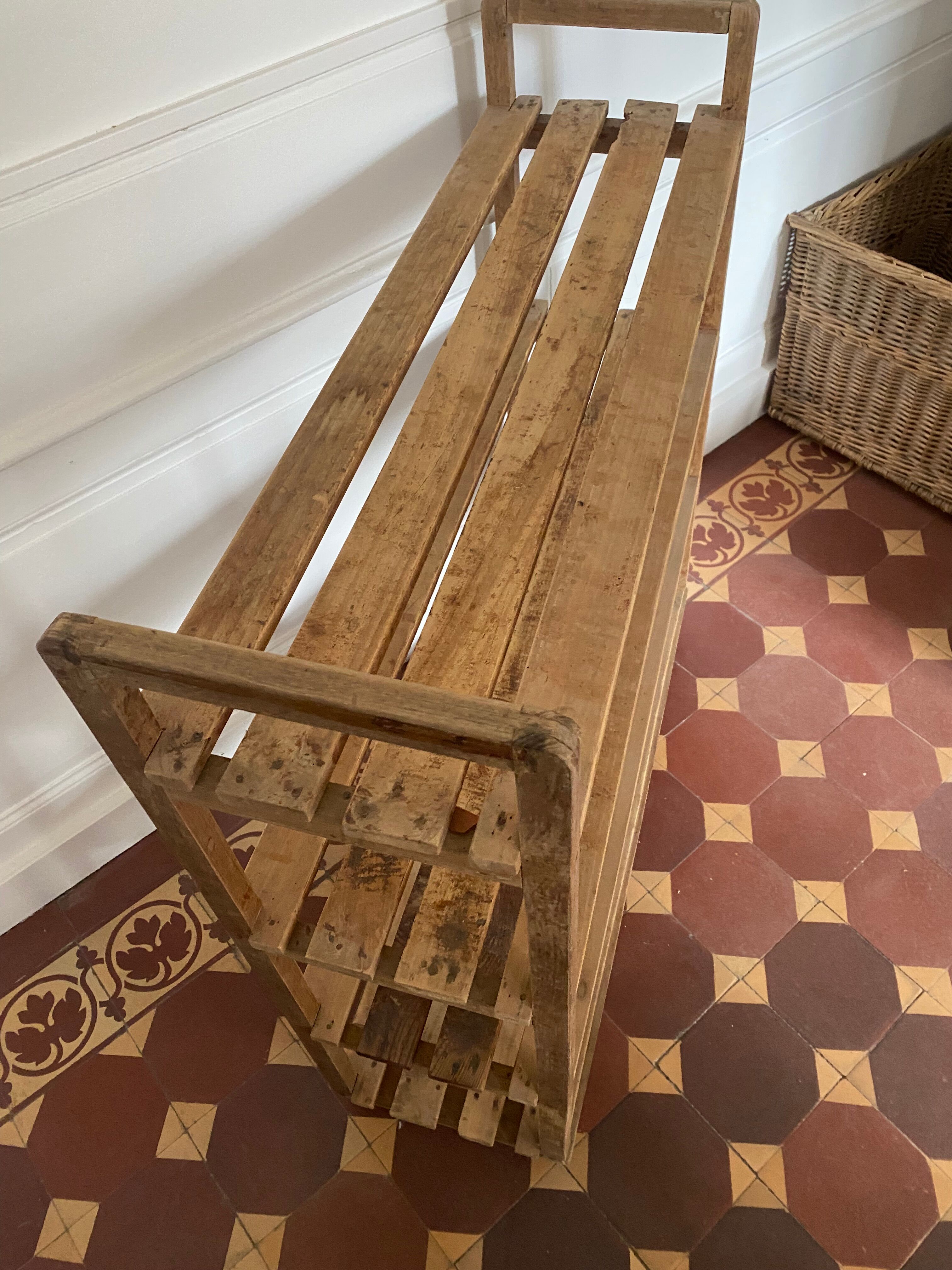 Hardware trade furniture