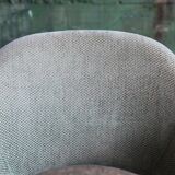 Knoll saarinen executive chair in original textile, swivel base