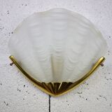 Applies shell shape, glass and brass.