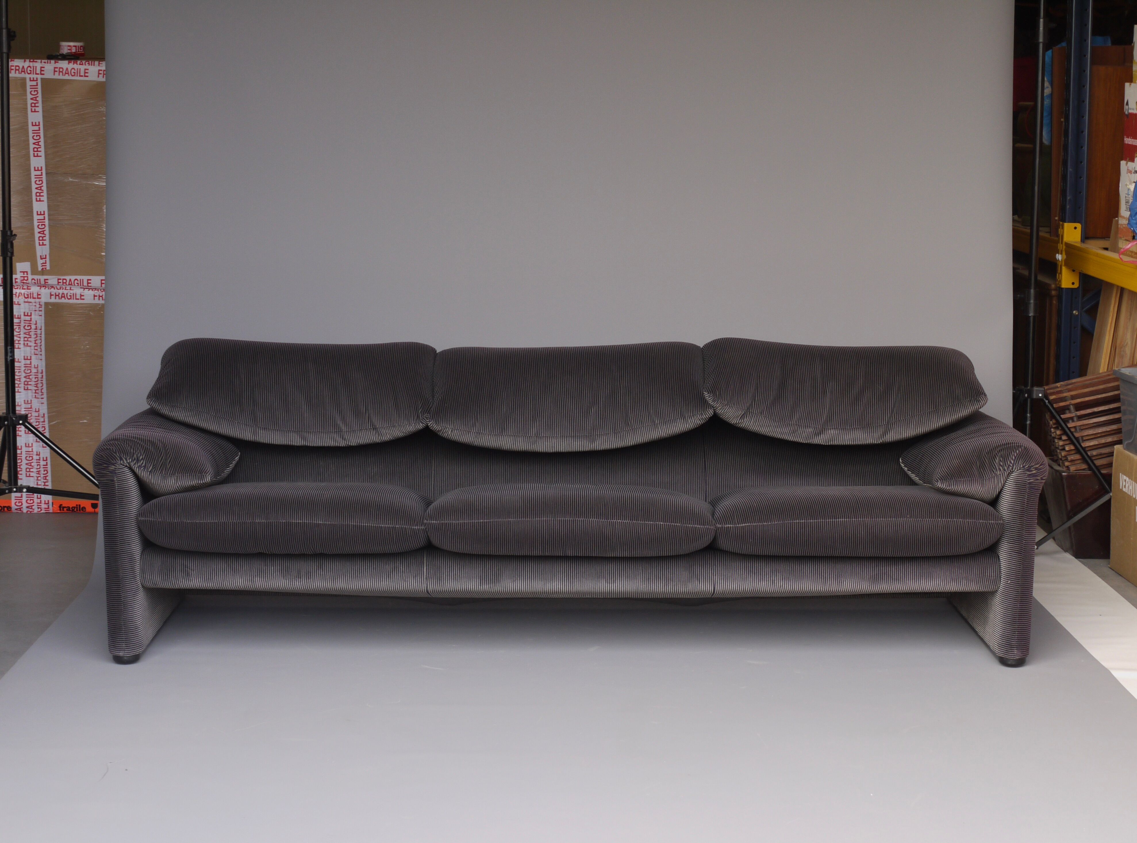3-seater model Maralunga sofa by Vico Magistretti, Cassina