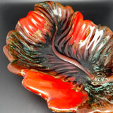 Vallauris Leaf-shaped presentation and decoration cup