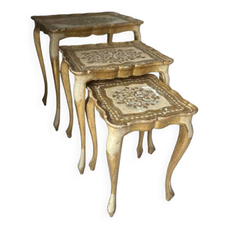 Florentine nesting tables