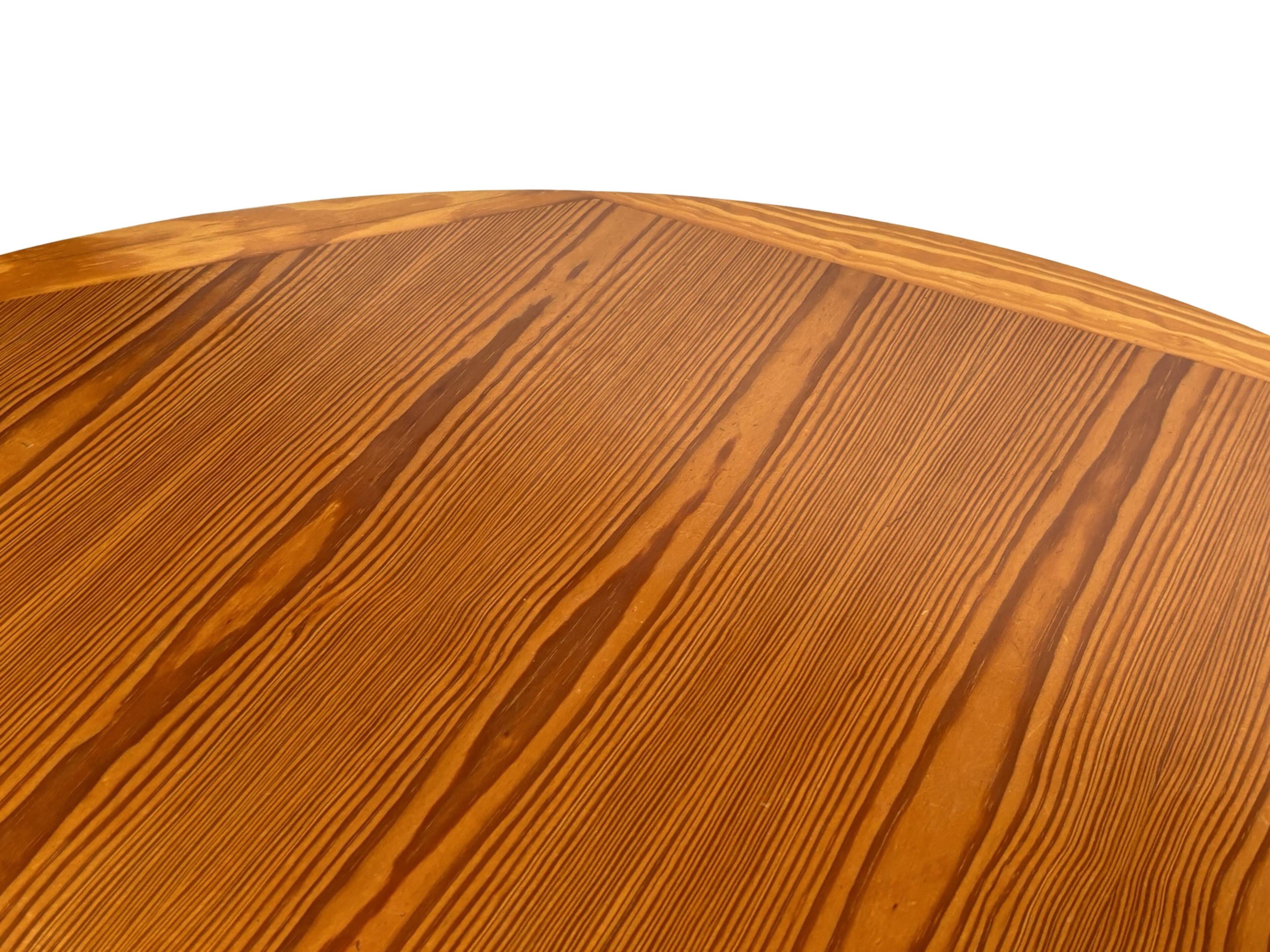 Vintage Design Pine Dining Table, Oval Table from the 1970s