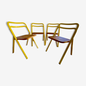 Chaises pliantes de Giorgio Cattelan pour Cidue