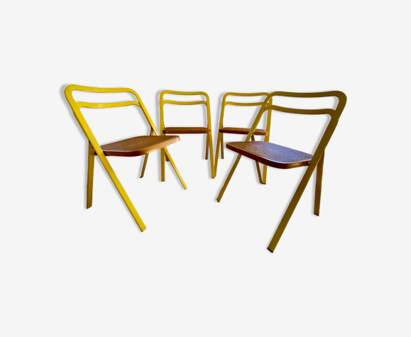 Chaises pliantes de Giorgio Cattelan pour Cidue