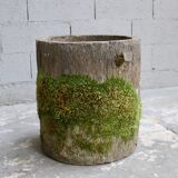 Pair of concrete planters