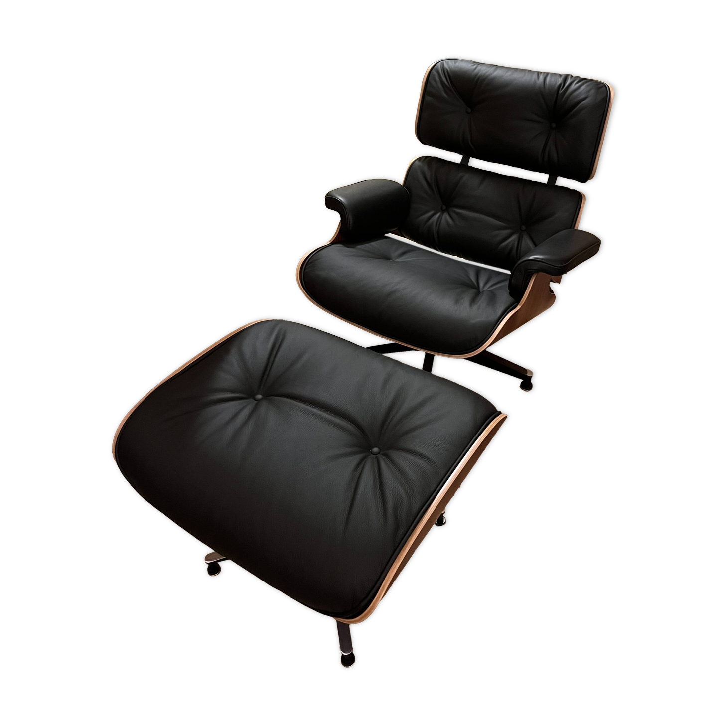 Fauteuil et ottoman Charles Eames en bois de palissandre et cuir