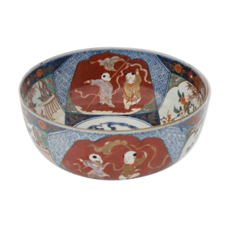 Imari porcelain cut