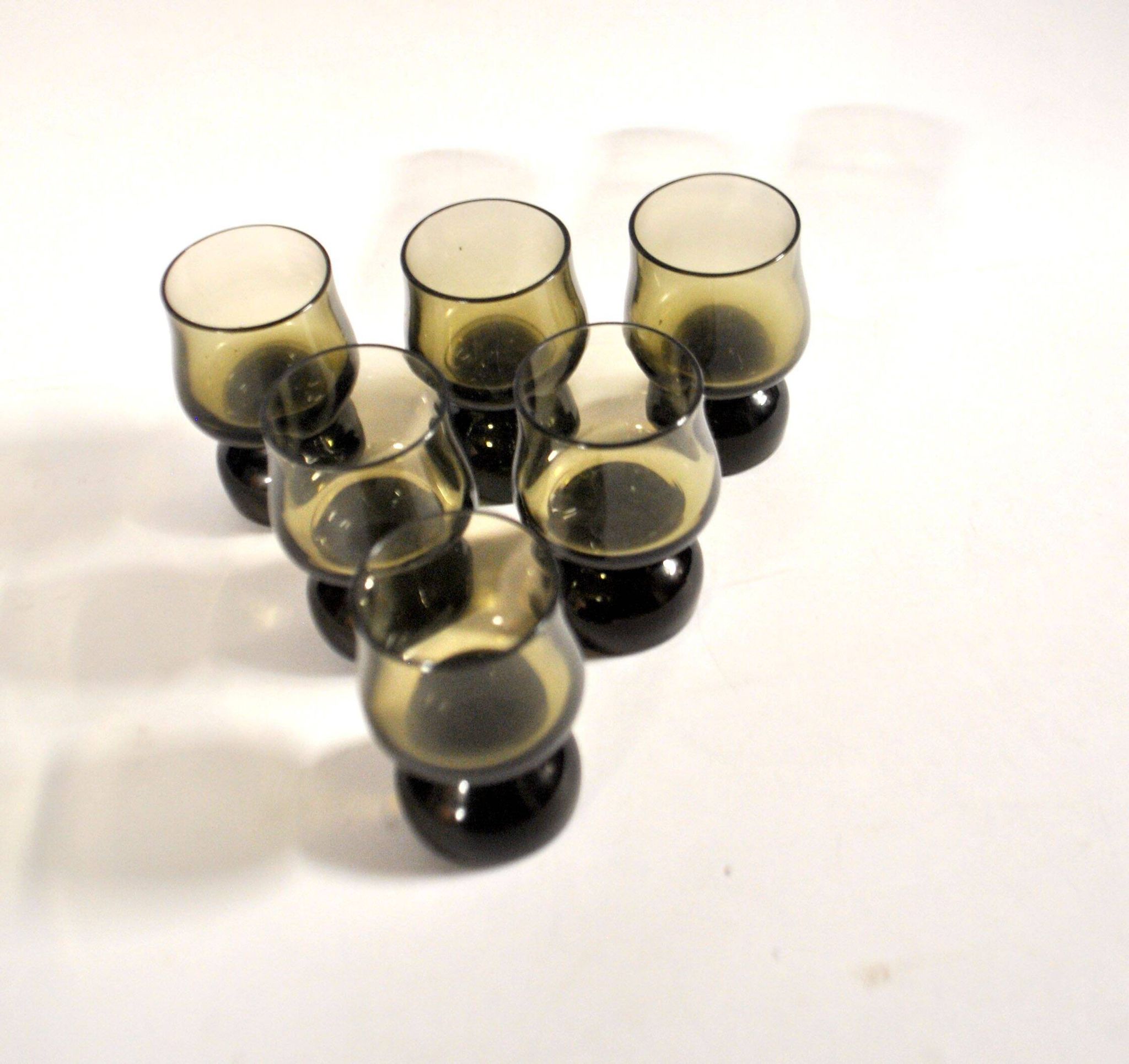 Set of 6 vintage smoked glass shot glasses from Italy, 1970-1980.