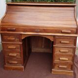 American desk in Walnut
