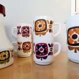 Mobil Arcopal 70s tableware set.