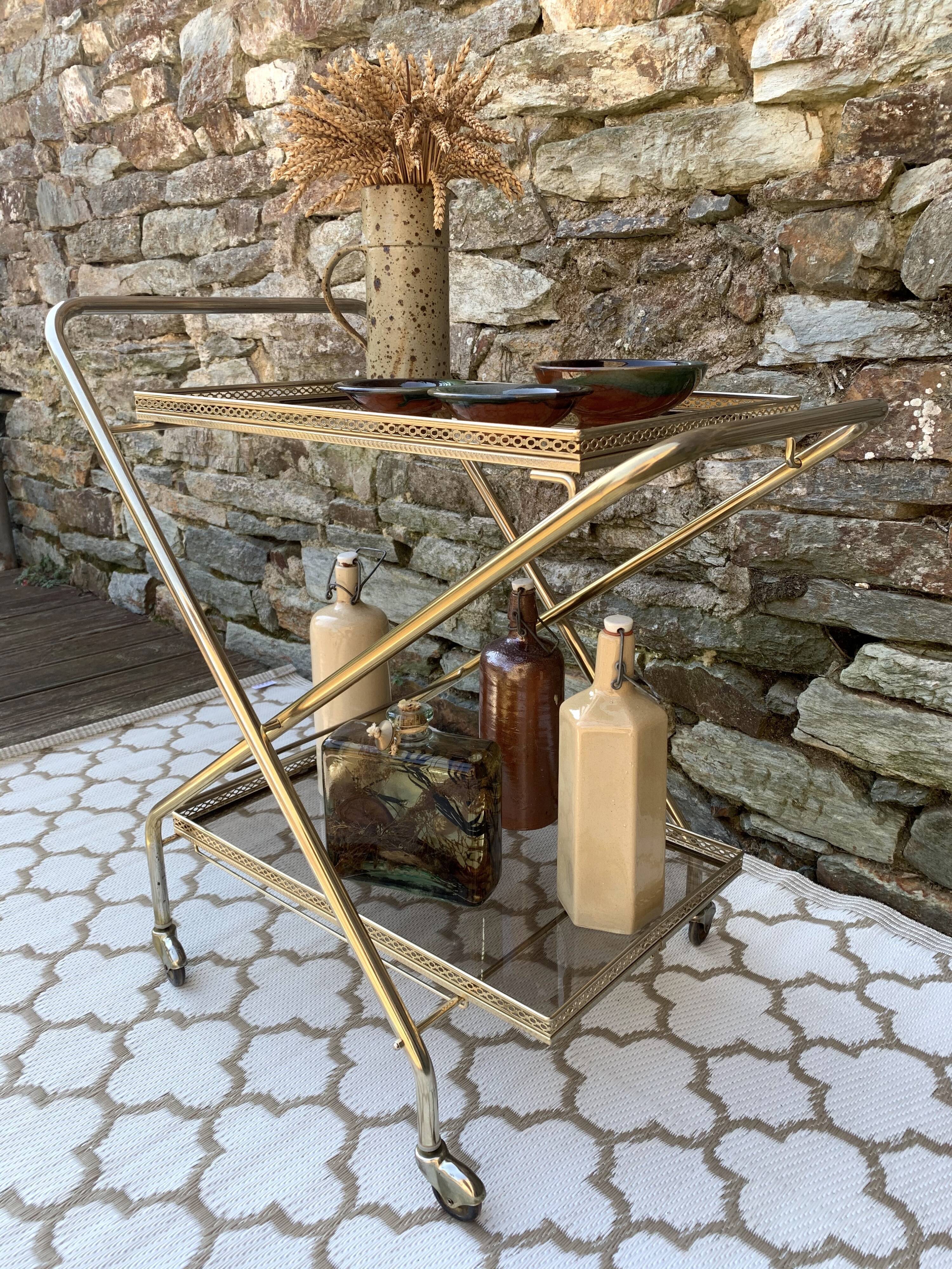 Golden dessert with wheeled glass tray