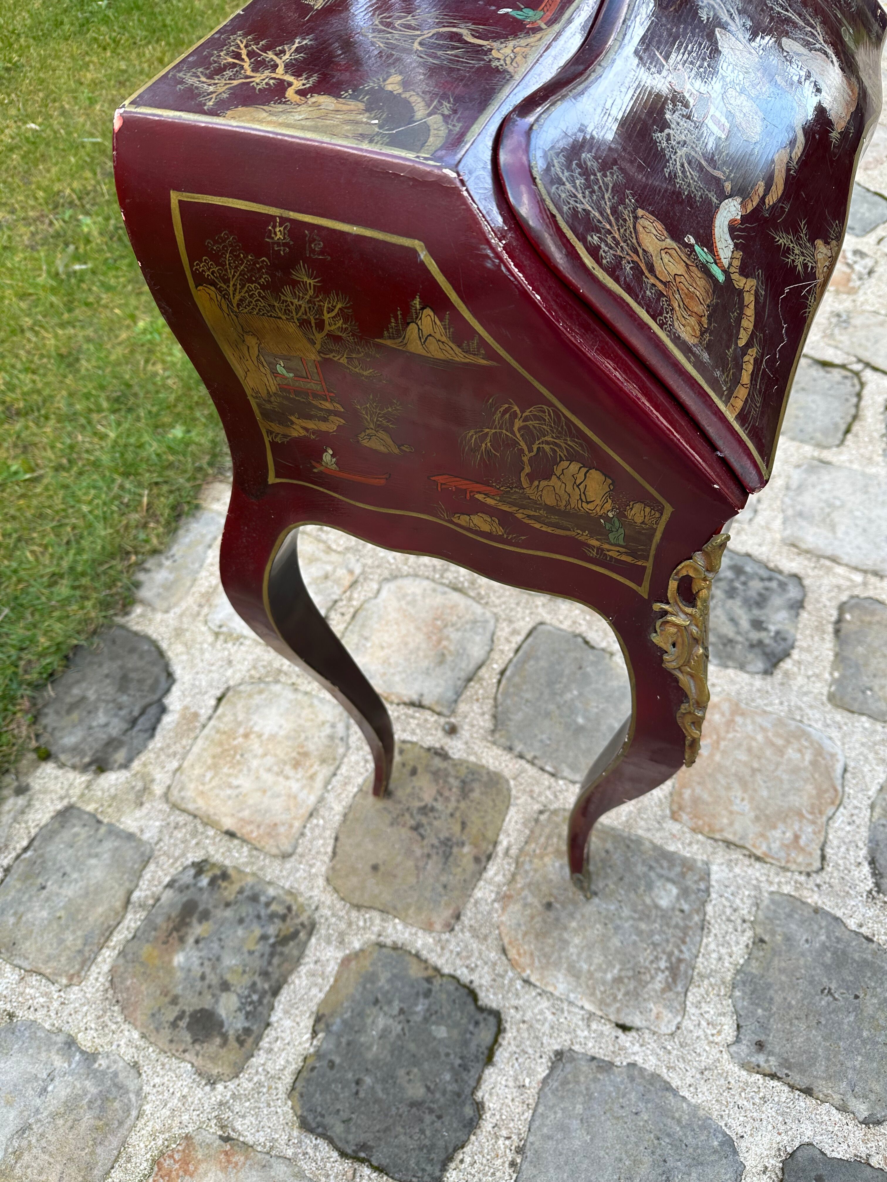 Slope desk - Louis XV style - Chinese lacquer