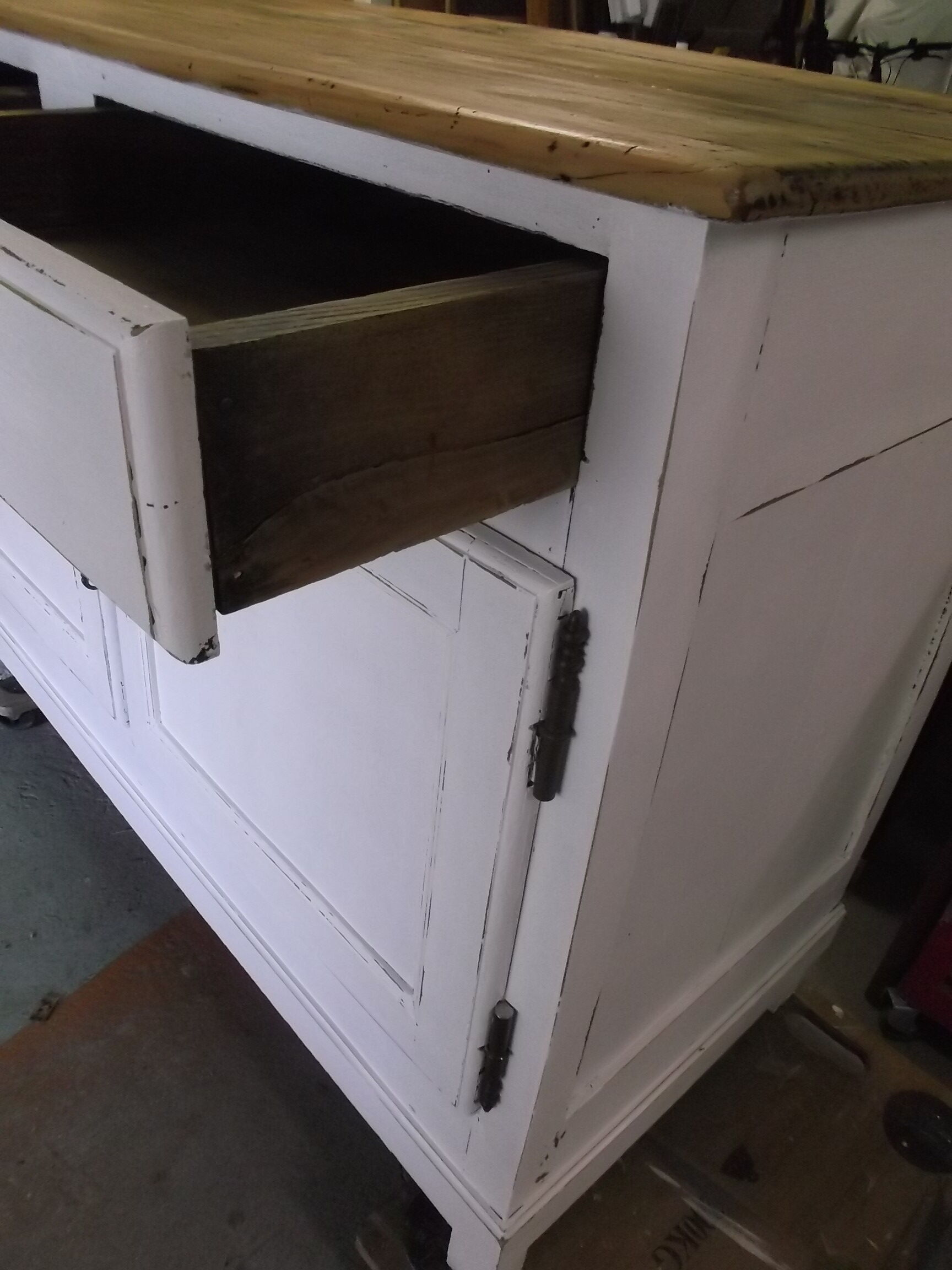 Former country buffet