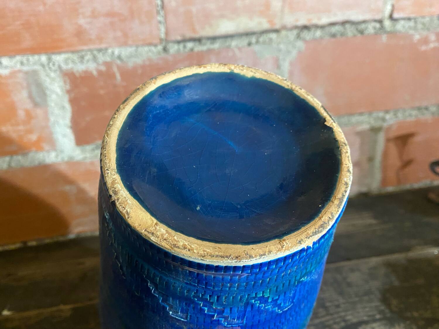 Antique ALDO LONDI vase for Bitossi, Chiseled Ceramic, Blue, Rimini Series