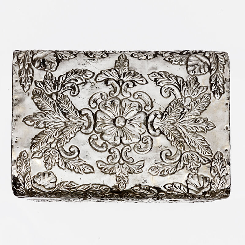 Decorated hammered metal box