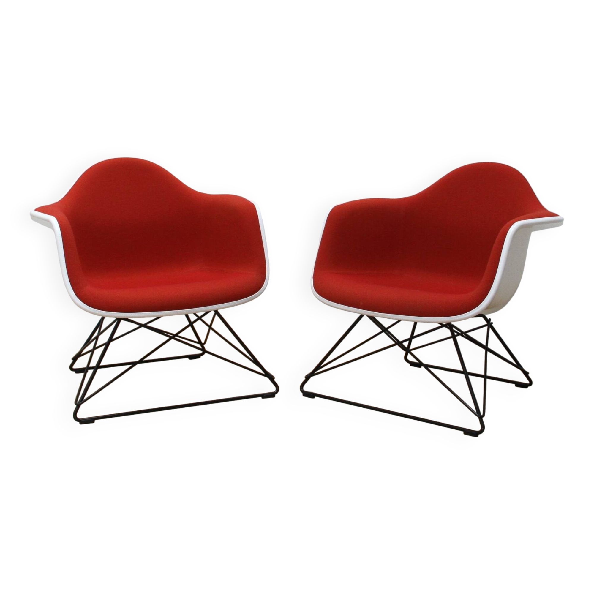 Pair of Arm Chair LAR armchairs, Charles & Ray Eames