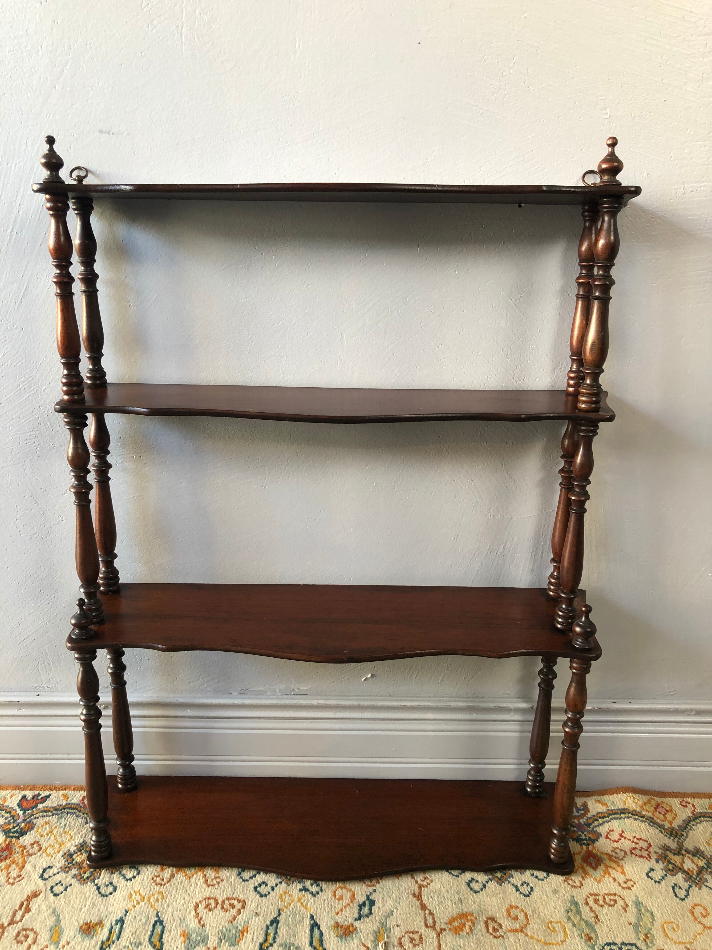 Old shelf to lay or hang