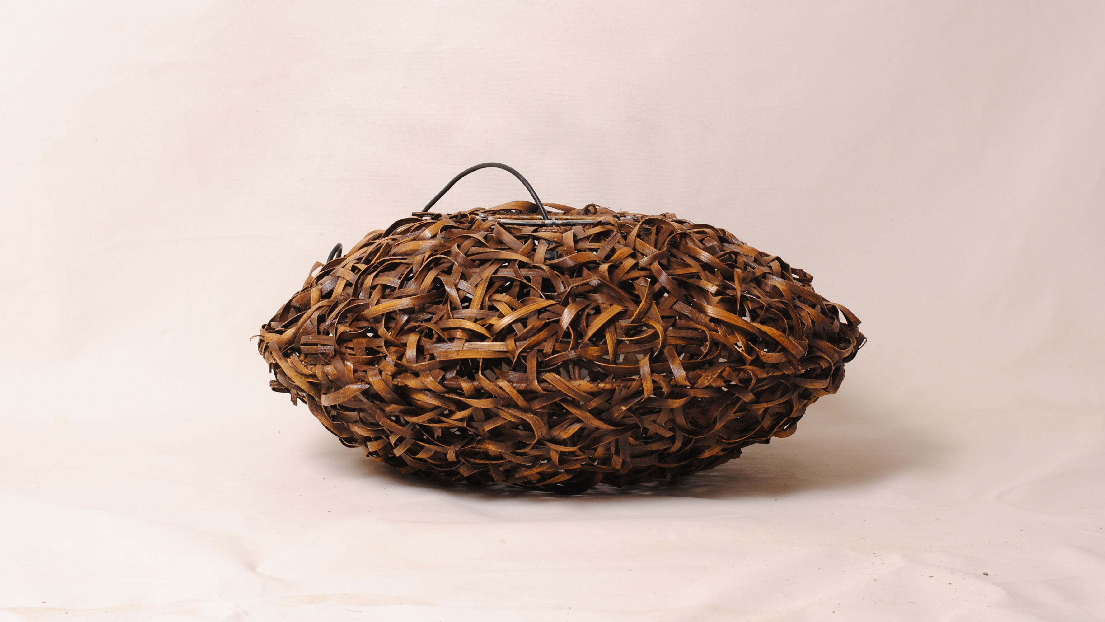 Bird's nest suspension