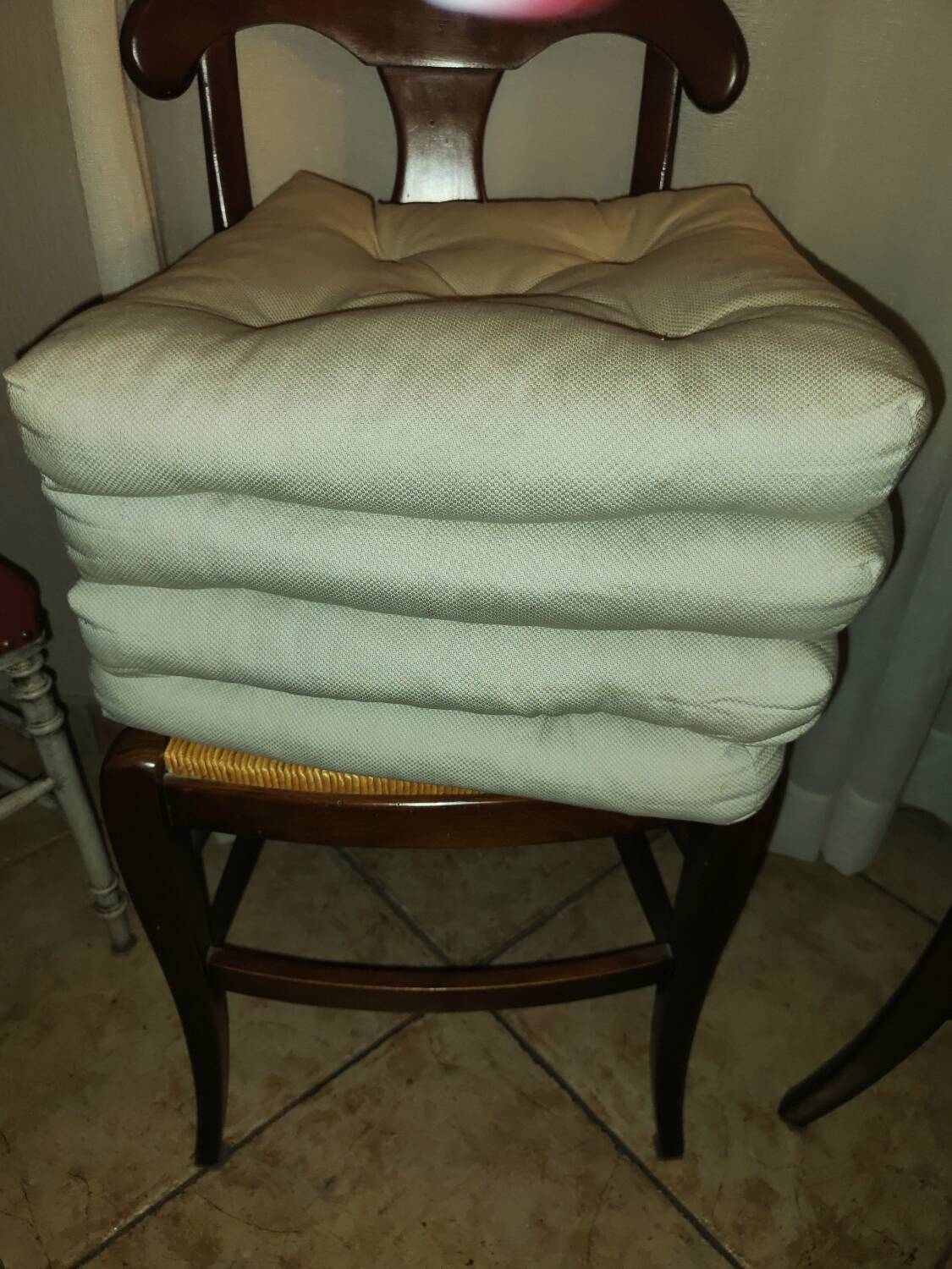 Lot de 4 chaises en bois de hêtre massif