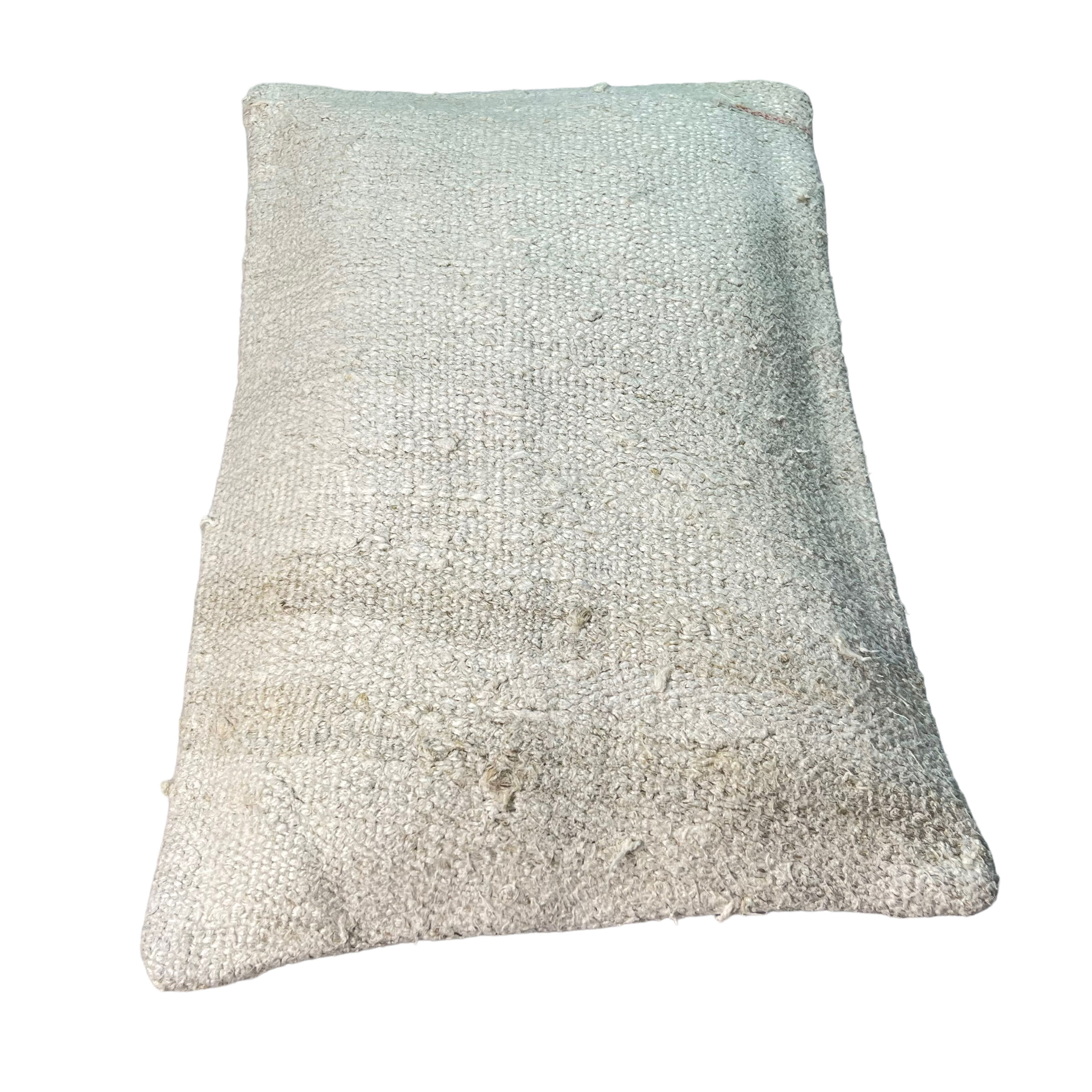 Vintage turkish kilim cushion cover 30x50cm