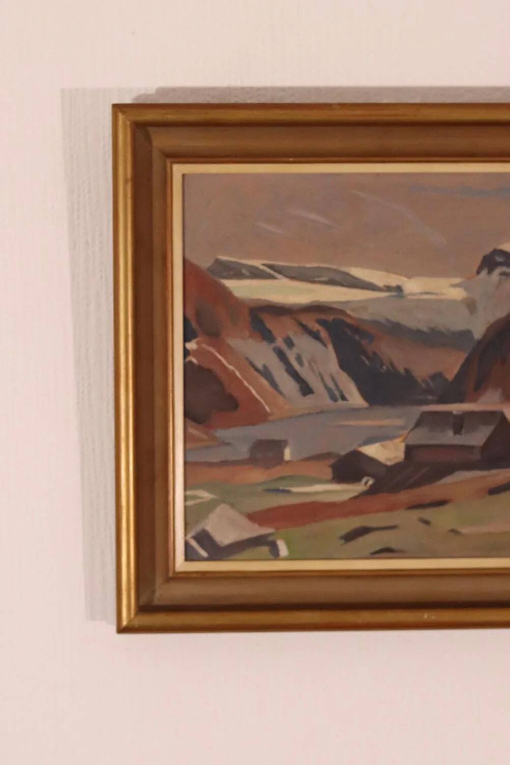 “Echoes Beyond” by Frisk