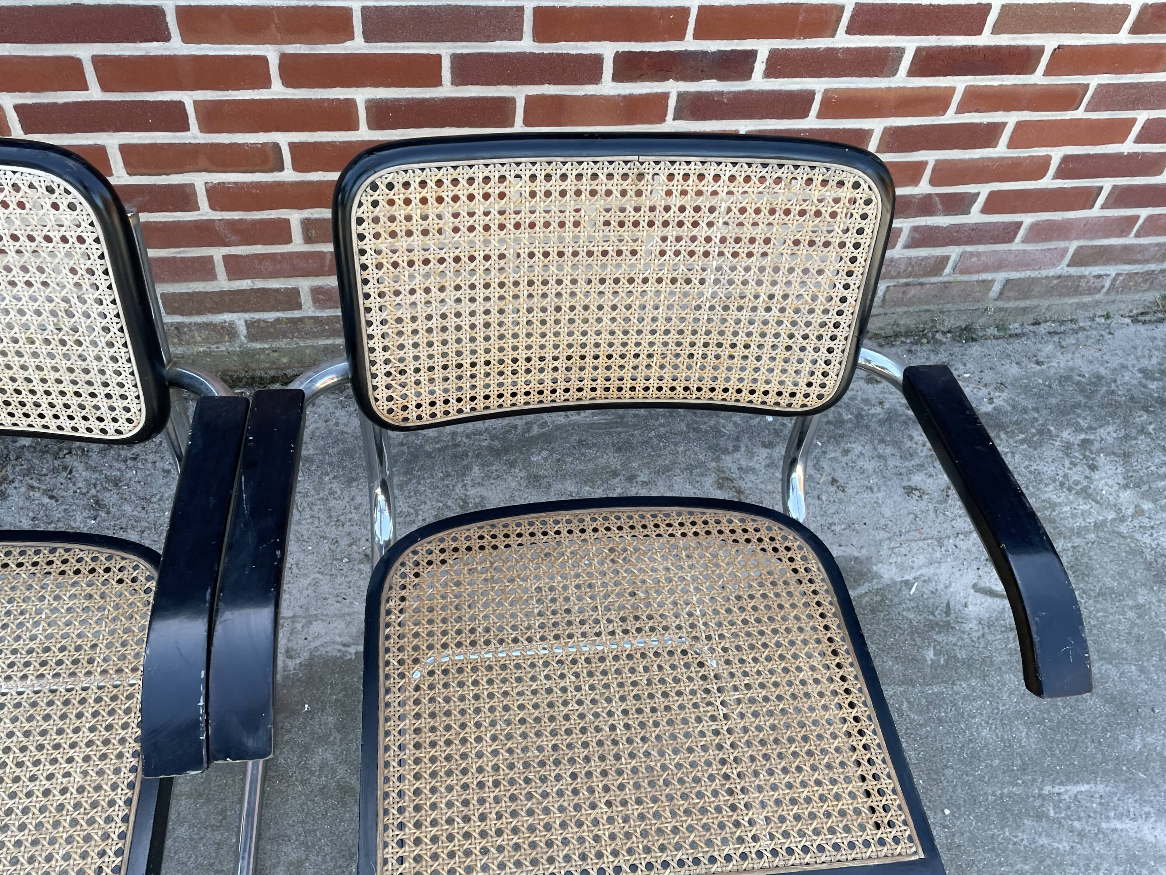 Set of 4 chairs model B64 Cesca with armrests in Black and Chrome