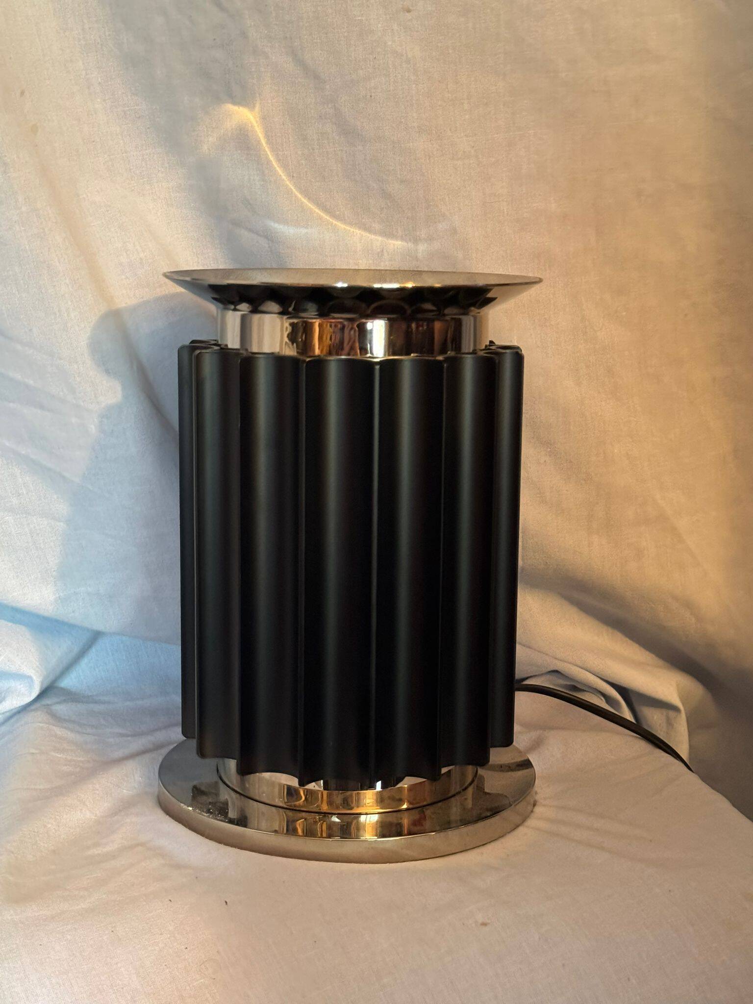 Lampe taccia - flos | design achille & pier giacomo castiglioni