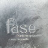 FASE President Pendulum in black with a walnut base