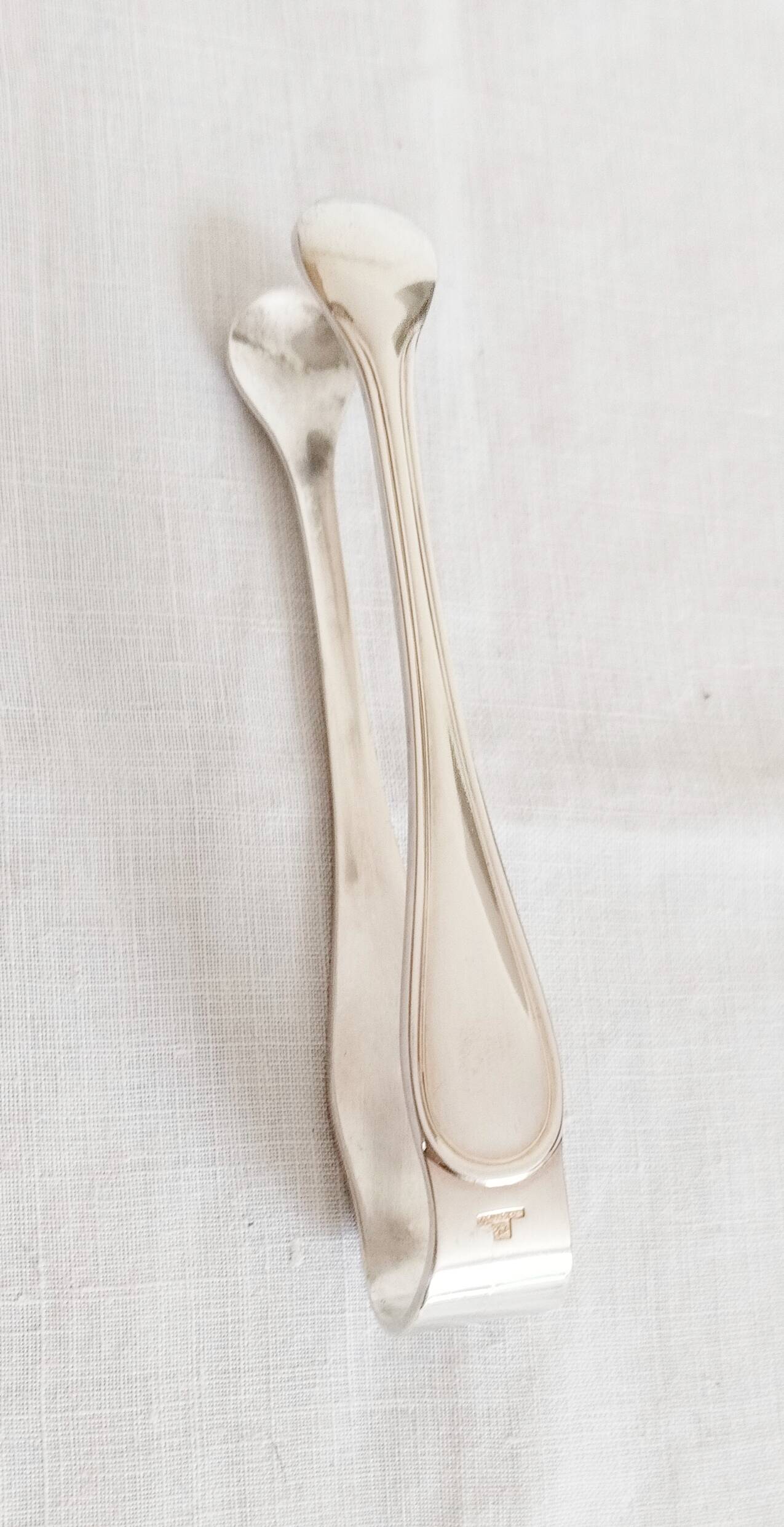 Christofle silver-plated sugar tongs, Albi model