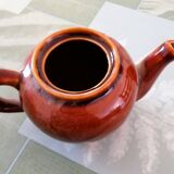 Ceramic teapot