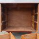 ancienne commode en bois pieds compas vintage