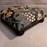 Floral foot rest