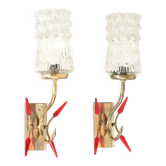 Paire d'appliques en métal doré et verre, années 50