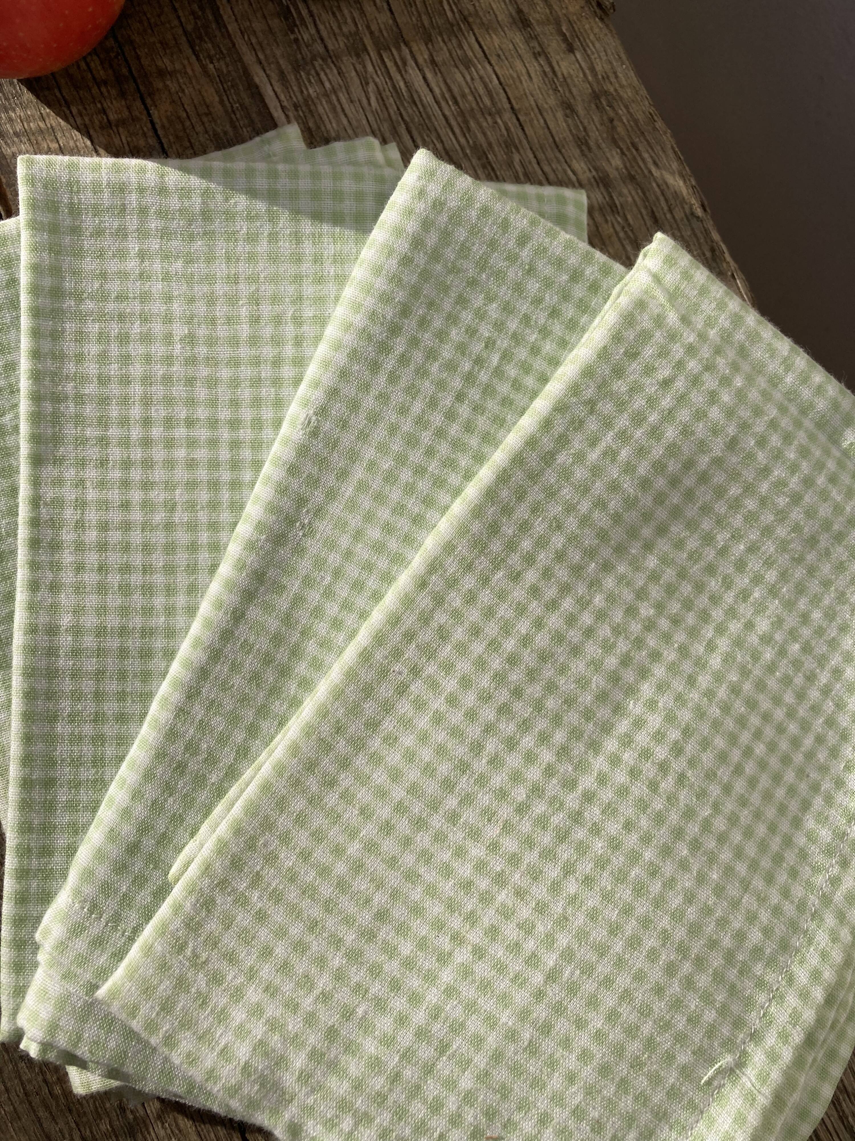 4 green rectangular napkins \u00e0 vintage tiles
