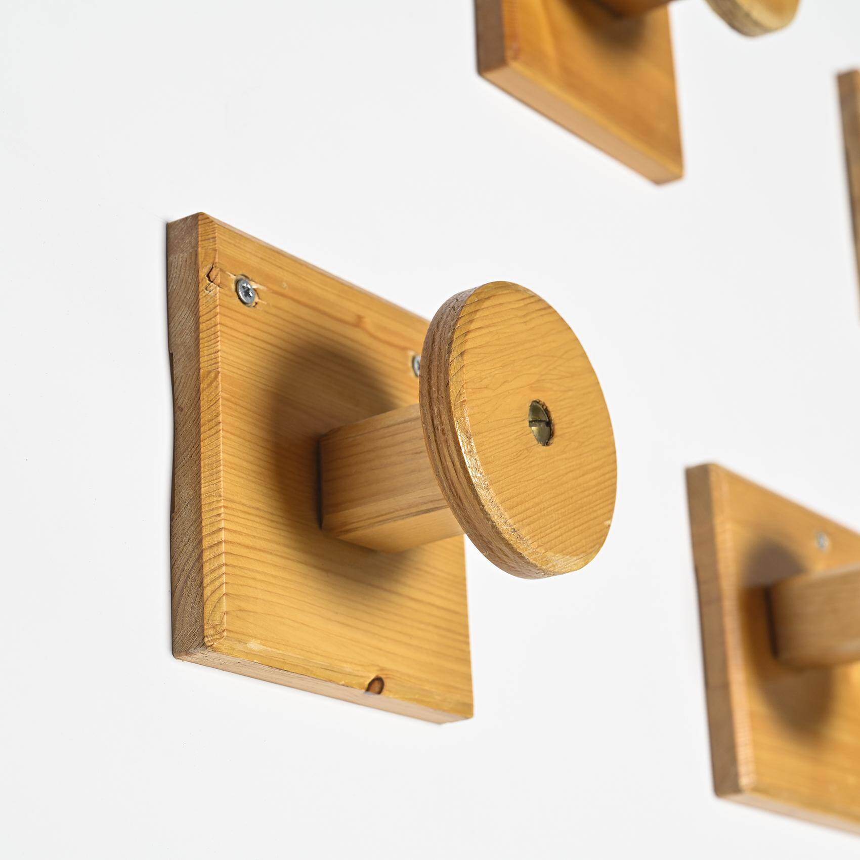 Set of solid pine wall hooks, France, circa 1970