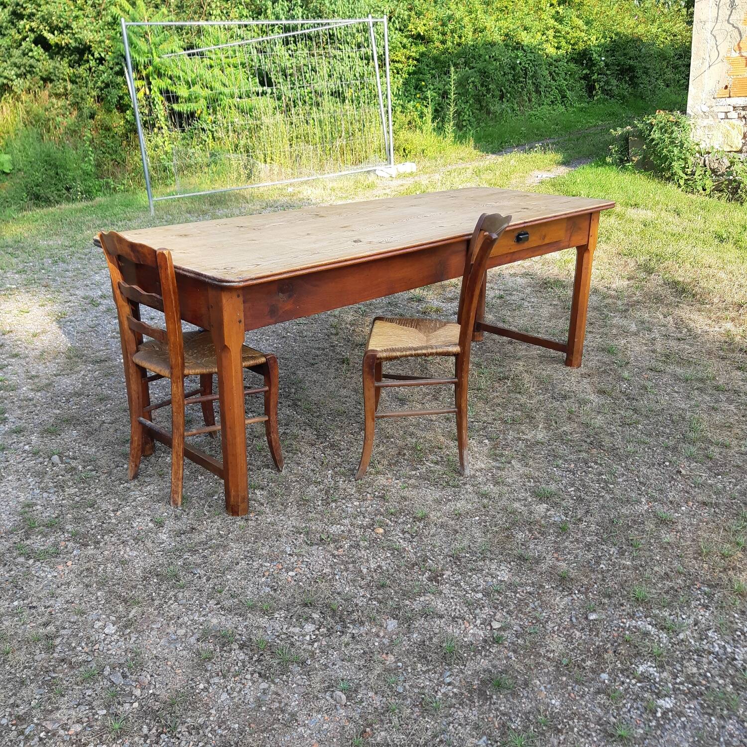 Farm table 199X78