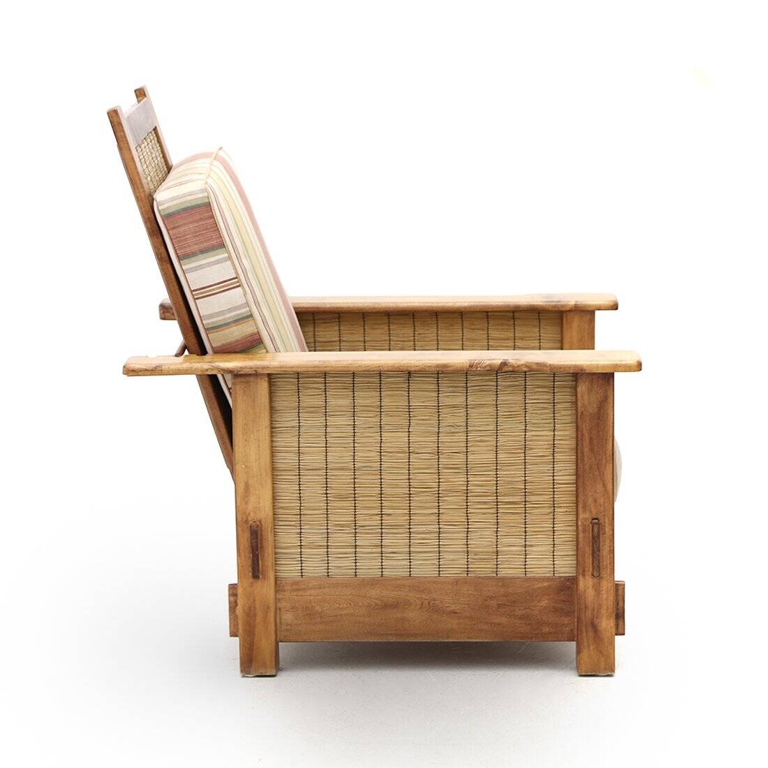 Set of South African colonial armchairs in wood and straw, 1980s.