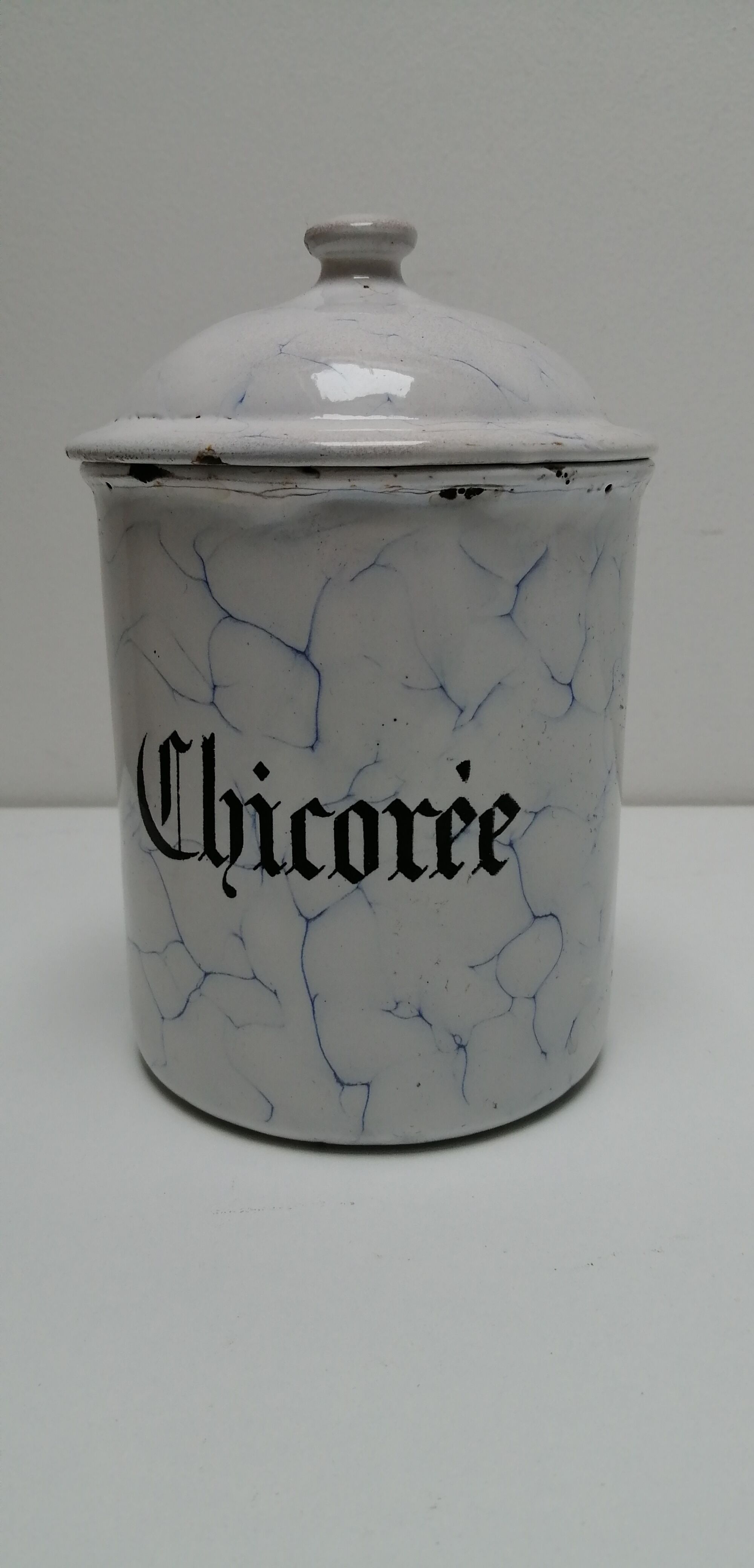 Chicory enameled pot