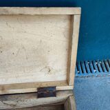 Trunk chest in raw wood