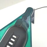 Lampe de bureau de arteluce en métal et plastique, italie 1980